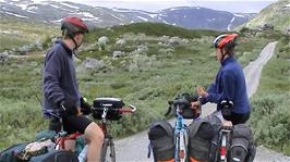 The Rallarvegen track at Bergsmuk Fjord, 2.6 miles from Haugastøl